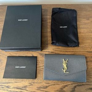 Saint Laurent Uptown Wallet on Chain in Storm